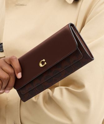 美品　COACH フラップ　長財布 ハンプトンズ シグネチャースリムエンベロープ F44990 ブラック×グレー ウォレット 三つ折り コーチ　980ZS 美品 COACH フラップ 長財布 ハンプトンズ シグネチャースリム